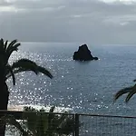 Do Mar アパート フンシャル