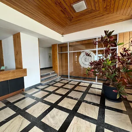Apartamentos Do Mar Funchal *