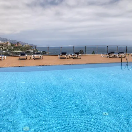 Apartamentos Do Mar Funchal Apartment