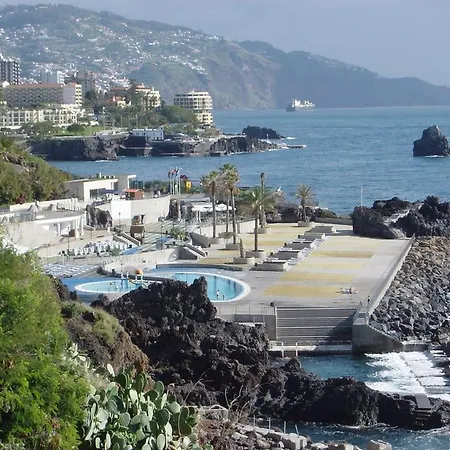 Apartamentos Do Mar Funchal Apartment