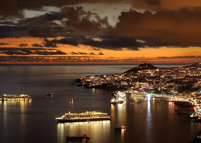 Apartamentos Do Mar Funchal Apartment *