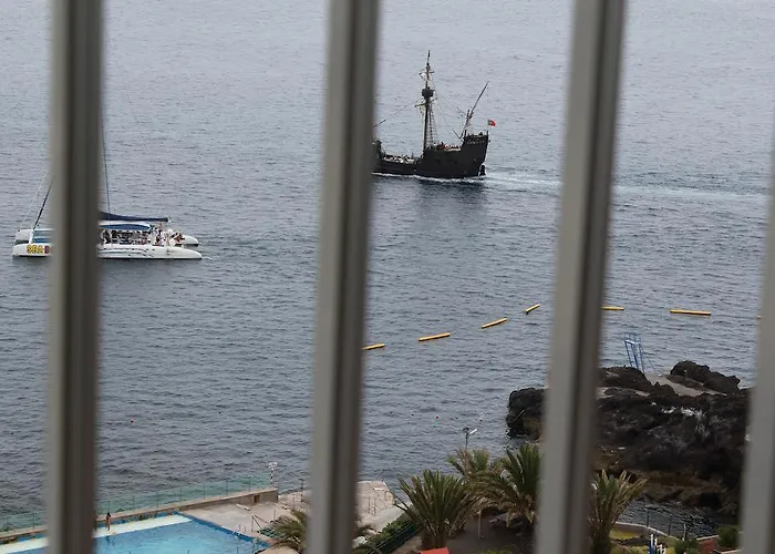 Apartamentos Do Mar Funchal Funchal (Madeira)