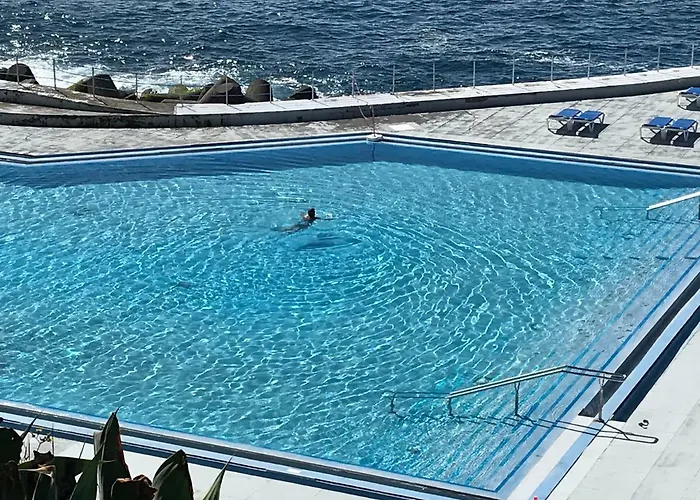 Apartamentos Do Mar Funchal *